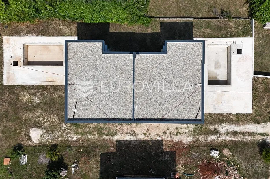 istra, poreč, ekskluzivna dvojna vila vrhunske kvalitete s bazenom i wellnessom - slika 3