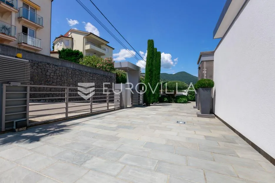 opatija, oprić, ekskluzivna vila 375 m² s panormaskim pogledom, bazenom i saunom - slika 42