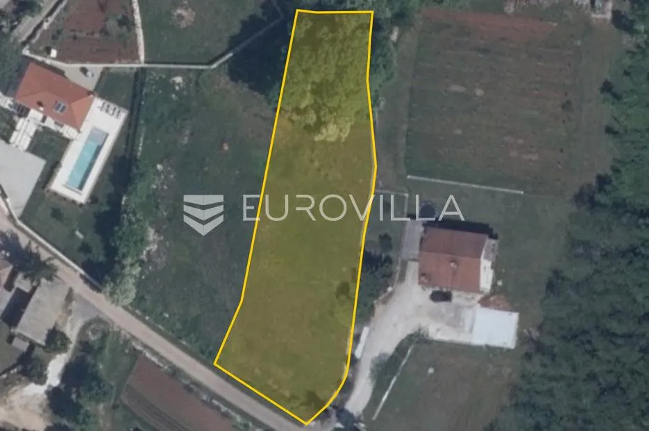 istra, tinjan, građevinsko zemljište s infrastrukturom - slika 2