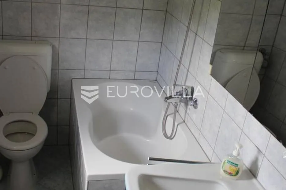 brač, splitska, apartmanska kuća s pogledom - slika 16