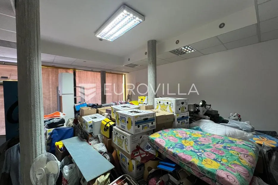 istra, pula, dvosobni stan 56 m² - slika 2