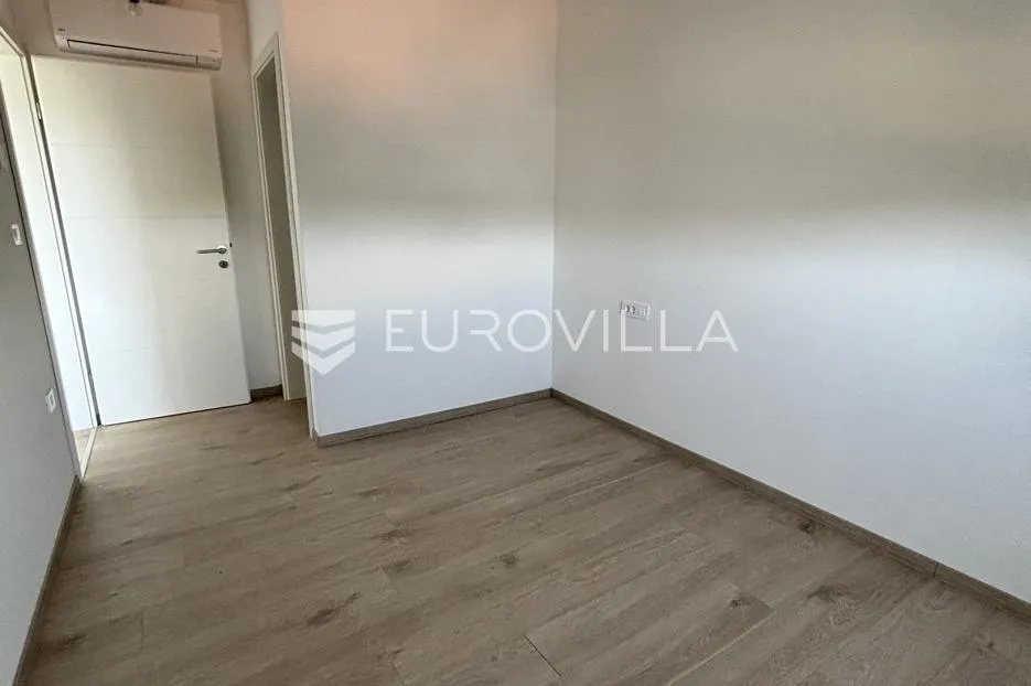 pula, centar, elegantan stan u novogradnji na atraktivnoj lokaciji u centru pule - slika 5