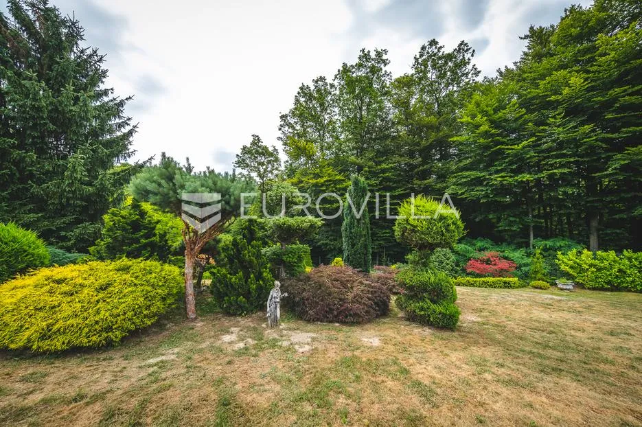 donja pušća, jedinstvena obiteljska villa, parcela 5000 m² - slika 69