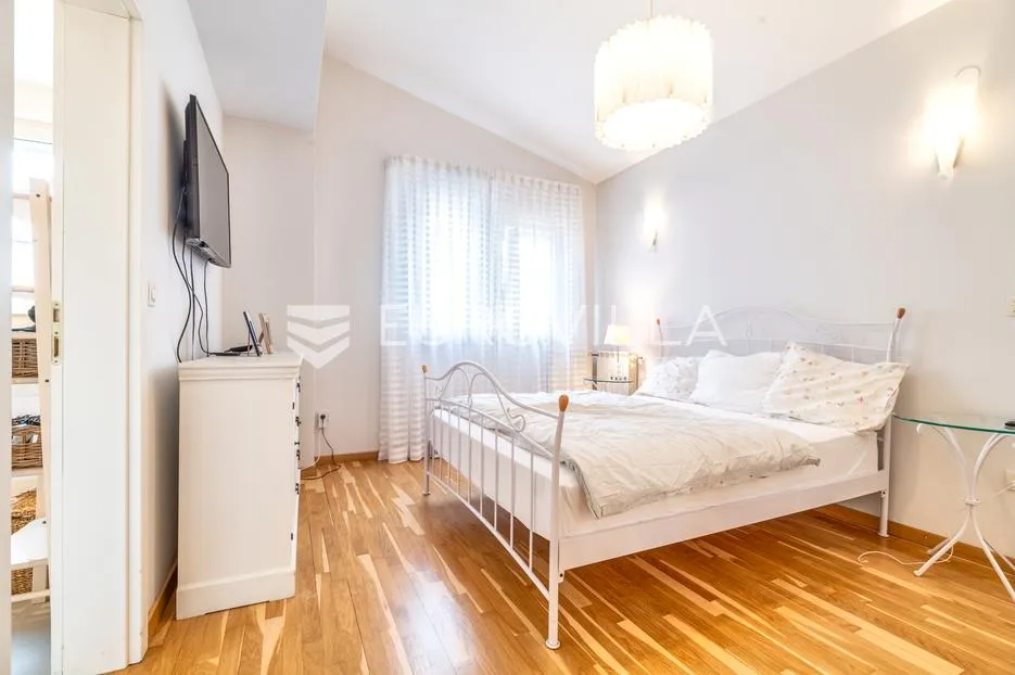 zagreb, pantovčak, vale vouka, četverosoban stan 163 m² garaža vanjsko parkirno mjesto - slika 9