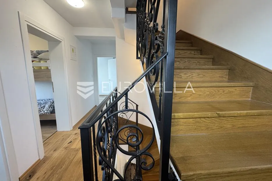 istra, žbandaj, troetažni stan 126 m² s 4 spavaće sobe, vrtom i parkingom - slika 30