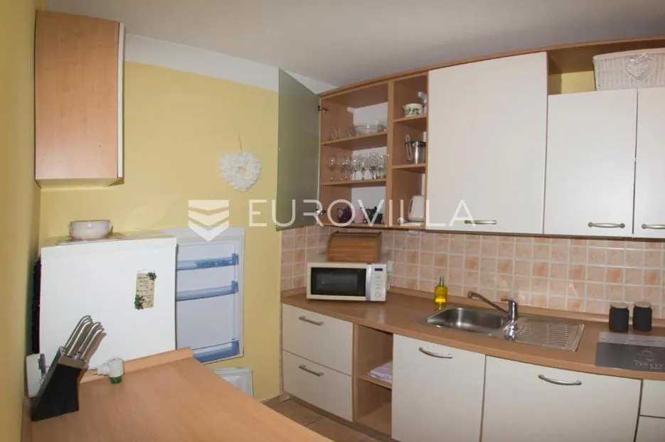 novigrad, uređen dvosoban stan - slika 8