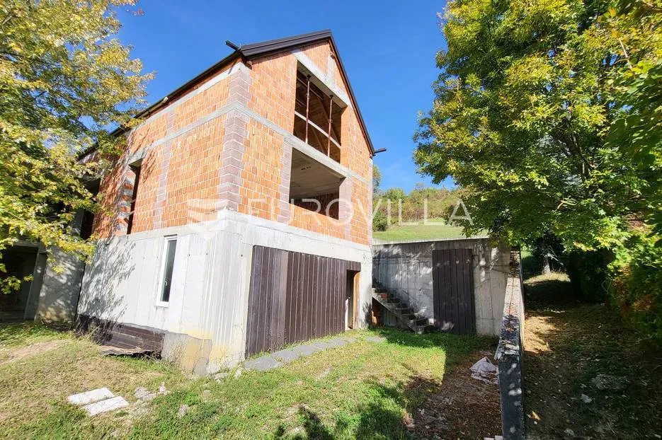 sveta nedelja, srebrnjak, roh bau vila nkp 400 m2 na zemljištu 4852 m2 - slika 8