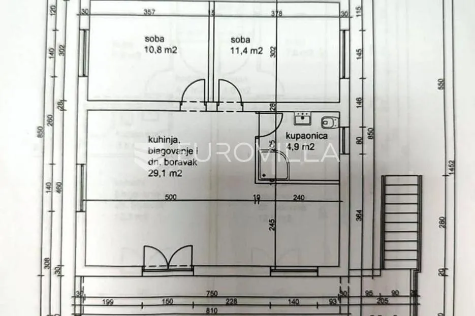 kaprije, prekrasna kuća s apartmanima, 180 m² - slika 48
