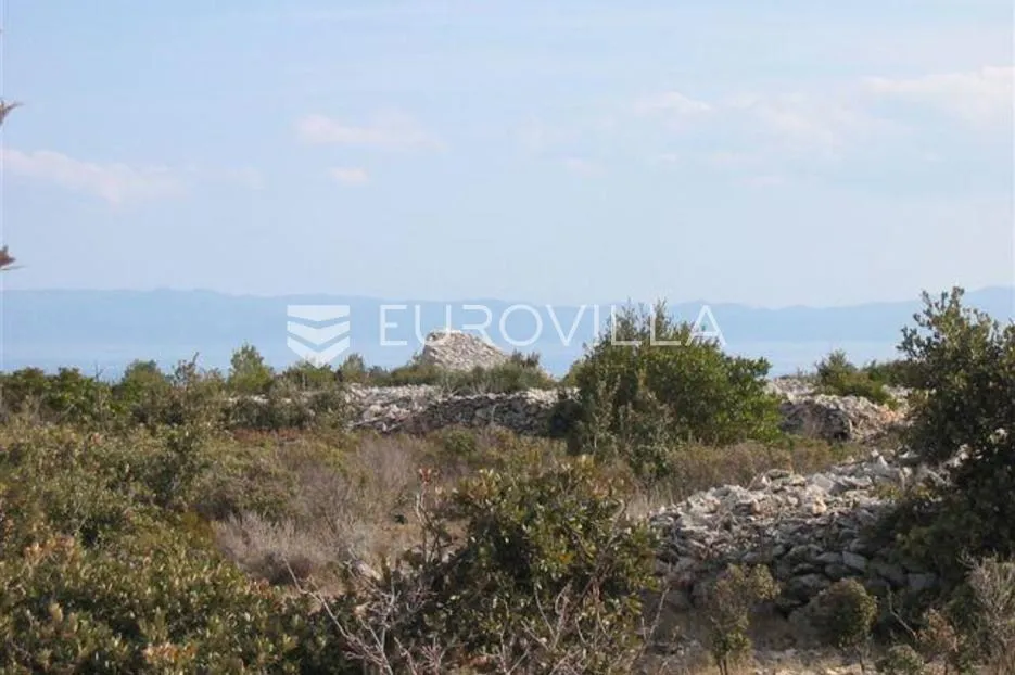 hvar, humac, poljoprivredno zemljište - slika 1