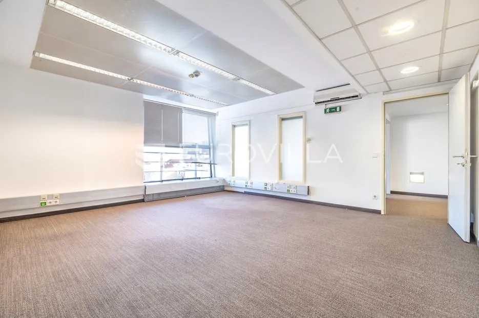 zagreb, donji grad, poslovna zgrada nkp 2463 m2 u strogom centru grada - slika 10