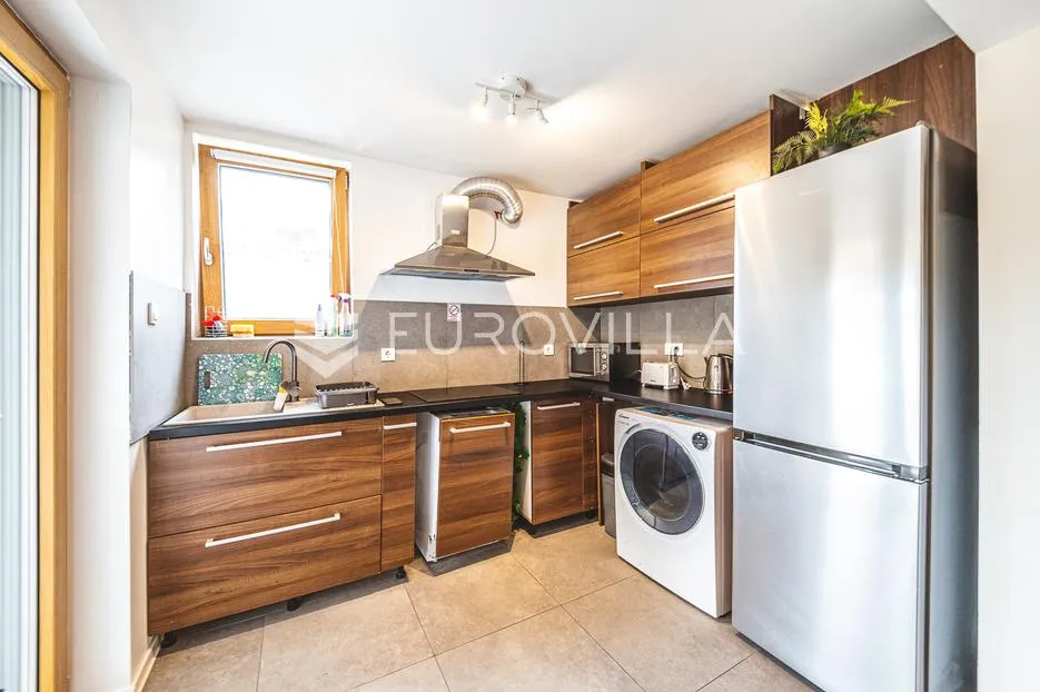 zagreb, dubrava, atraktivan trosoban stan 77 m², vrt, parking - slika 2