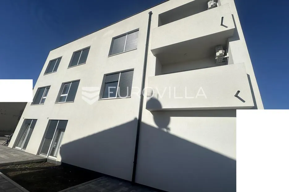 istra, medulin, novogradnja, svijetli trosoban stan 53 m² na 1. katu, odličnoj poziciji - slika 20