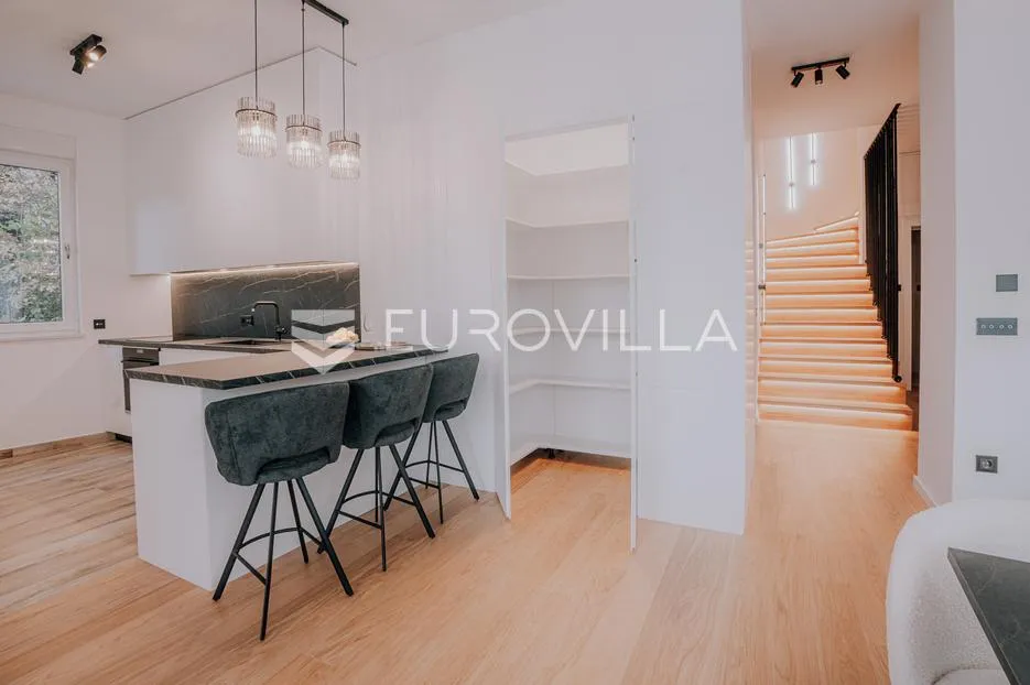 zagrebe, remete, četverosoban novouređeni stan neto korisne površine 140 m² - slika 17