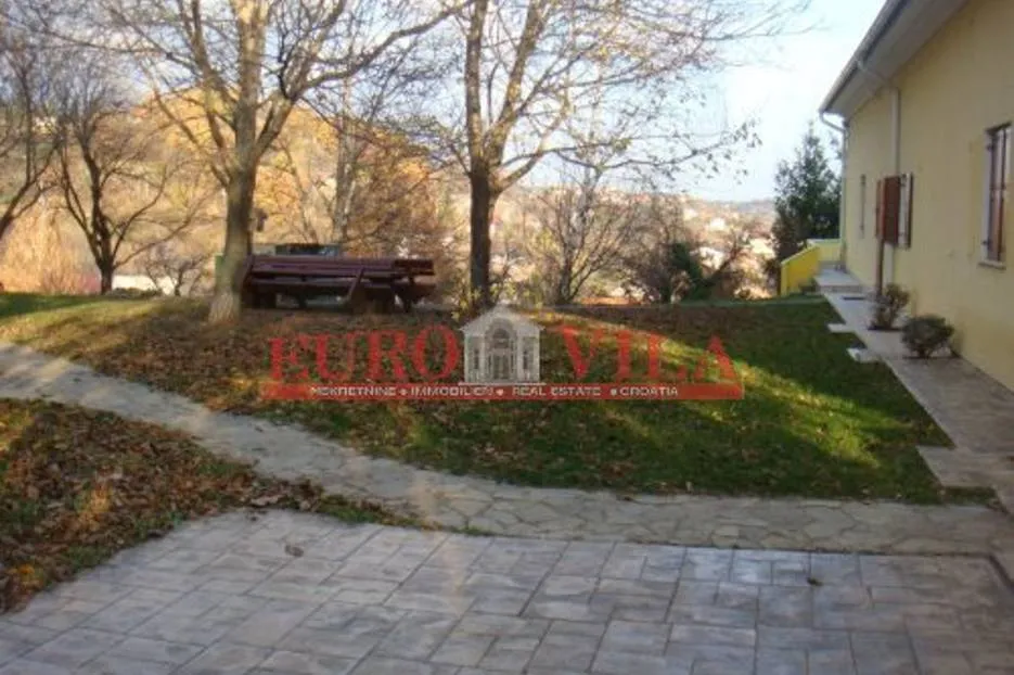 obiteljska vila u podsljemenskoj zoni 500m2 na zemljistu od 6081m2 - slika 4