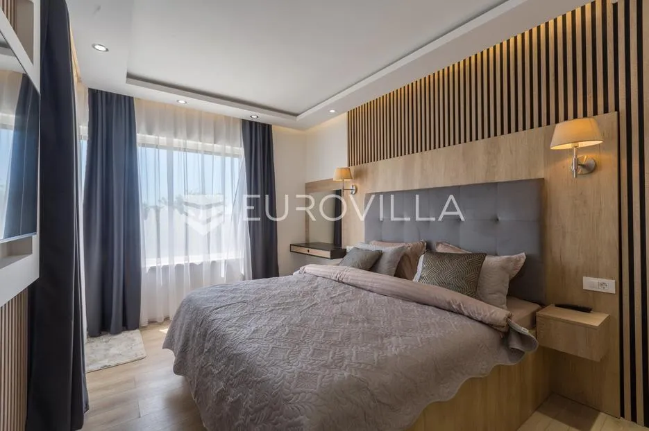 istra, medulin, moderna elegantna vila 200 m² blizu mora i plaža - slika 32