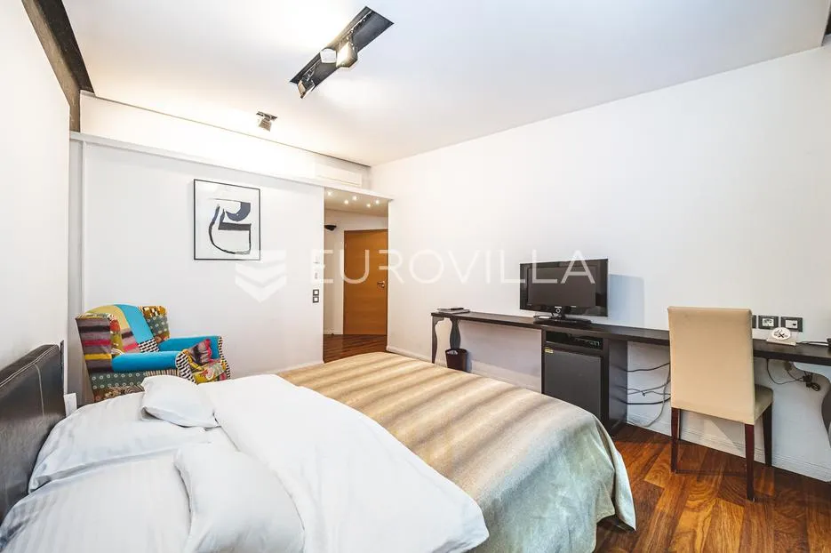 zagreb, pantovčak, dvosobni apartman- dugoročni najam, režije uključene - slika 2