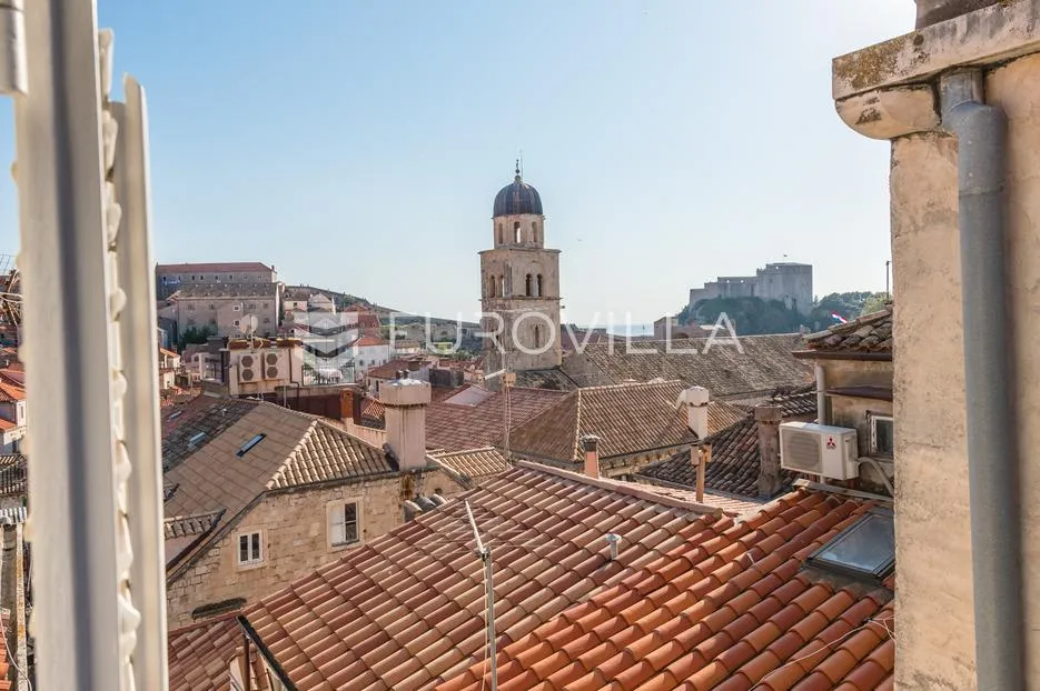 dubrovnik, stari grad, rustikalna kamena kuća - slika 12