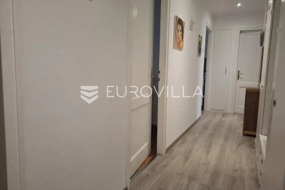 lovran, adaptiran stan, 57 m², pogled, garaža - slika 3