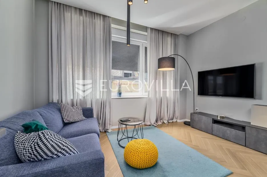 zagreb, strogi centar, prekrasan dvosoban stan 46 m² - slika 7