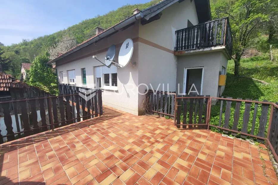 lobor, stari golubovec, kuća 200 m² na zemljištu od 1300 m² - slika 1
