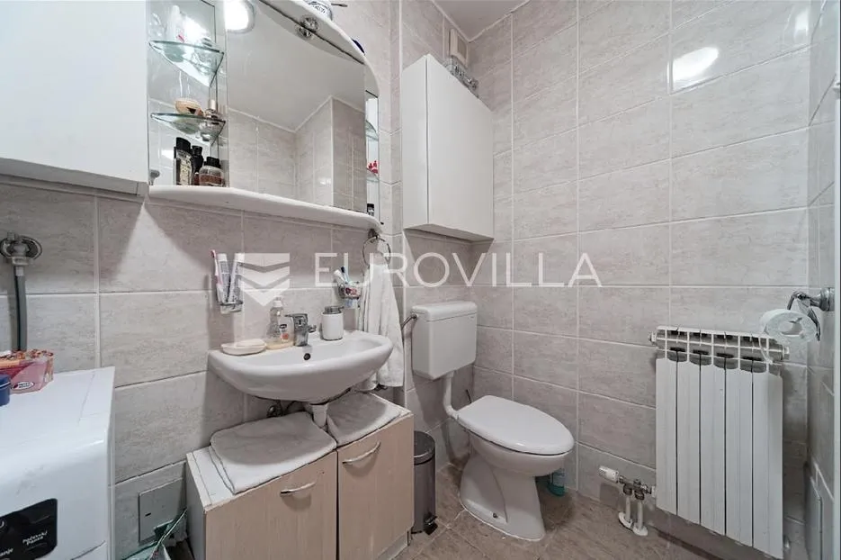 osijek, retfala, prodaje se 3 soban stan površine 92 m², 4. kat - slika 10