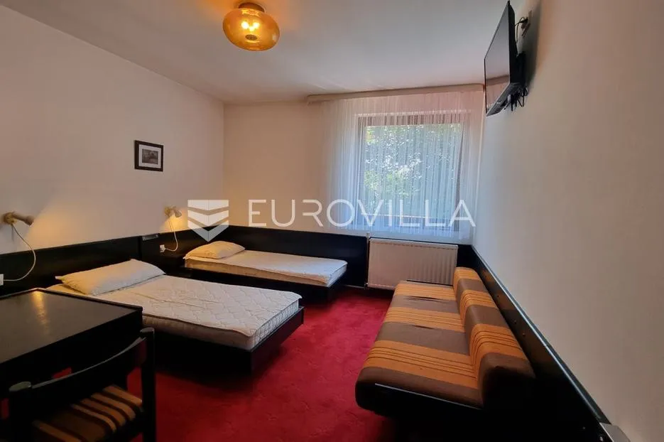 vrpolje, kvalitetna višenamjenska zgrada od 800 m² - slika 2