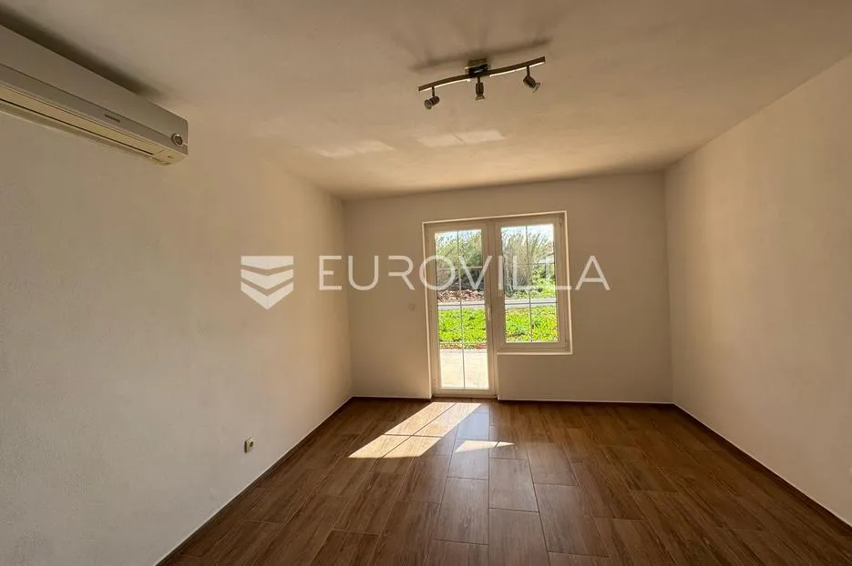 fažana, valbandon, raskošna vila s tri stambene jedinice, 360 m² - slika 11