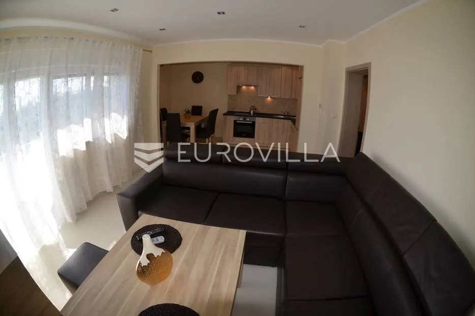 medulin, samostojeća kuća s tri apartmana nkp 240 m2 i pogledom more - slika 31
