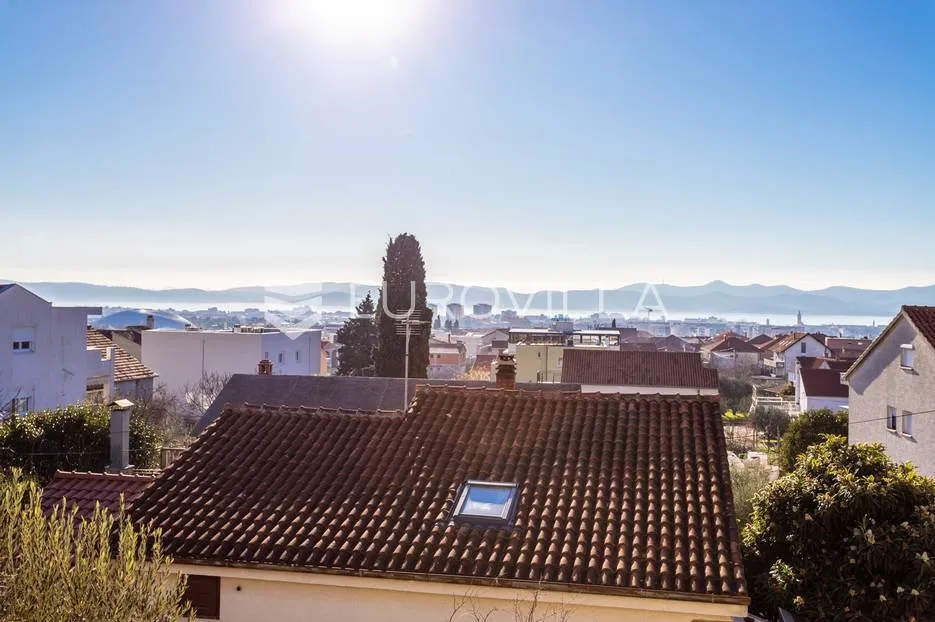 zadar, plovanija, trosoban stan za dugoročni najam - slika 19