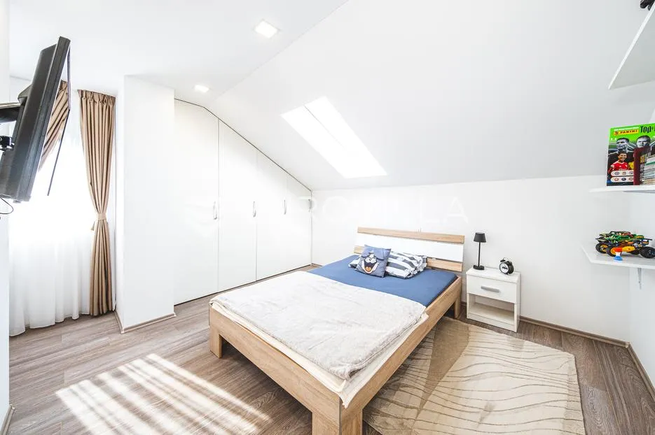 zagreb, podsused, predivna moderna kuća 278 m2 - slika 12