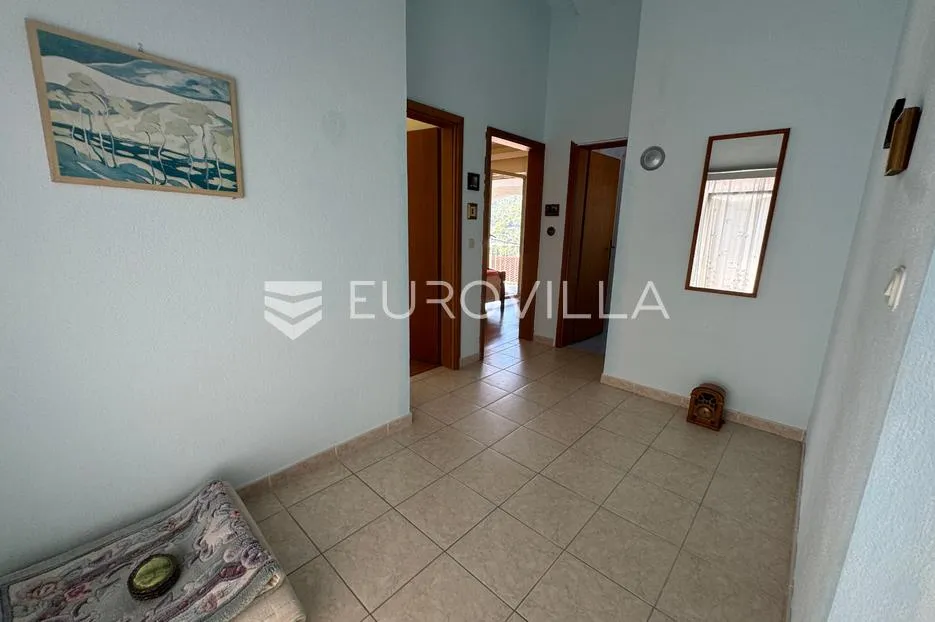 šolta, stomorska, samostojeća kuća s pogledom na more - slika 10