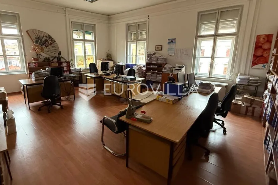 rijeka, centar, jelačićev trg, poslovna zgrada 3.180m2 - slika 7