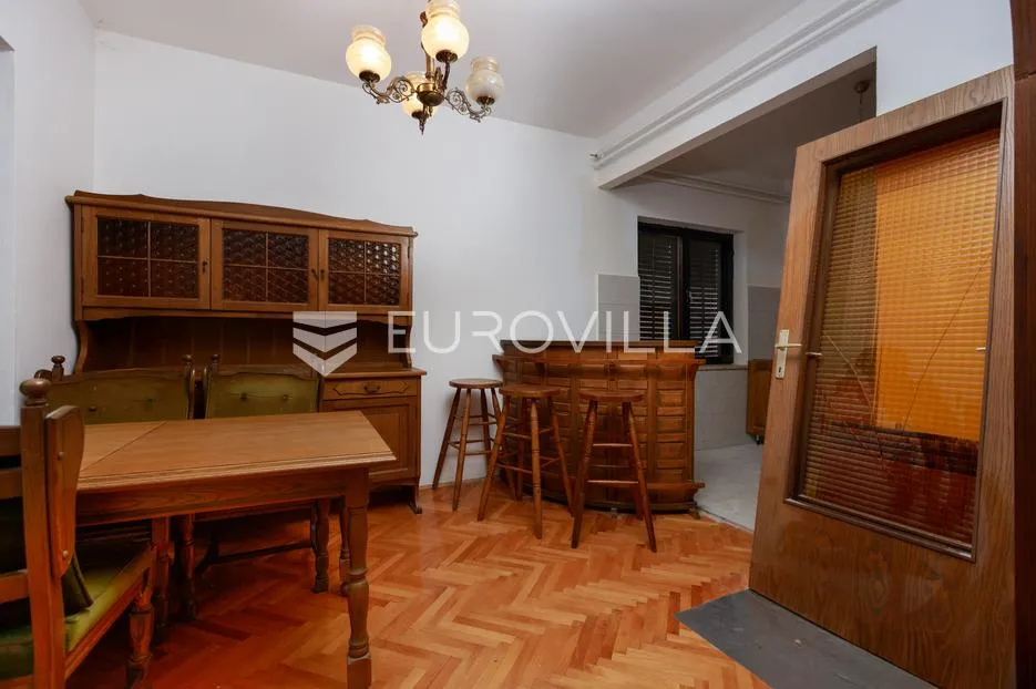 rijeka, hosti, južno orijentiran stan 120 m² potkrovlje 150 m², pogled na more - slika 9