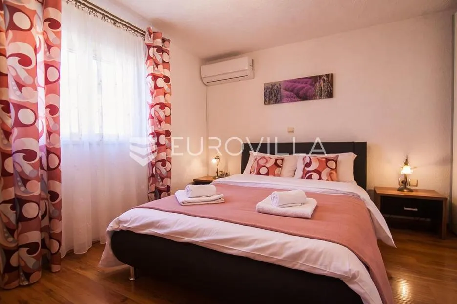 brač, bol, kamena kuća na osami s pogledom na more - slika 19