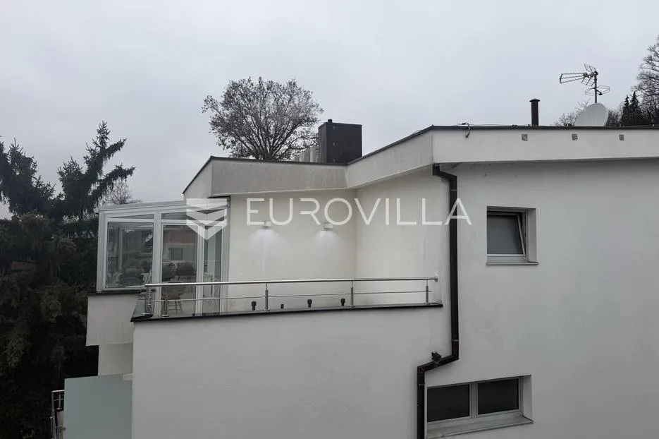 zagreb, ilica, prekrasan penthouse s vanjskim parkirnim mjestom 65 m² - slika 7