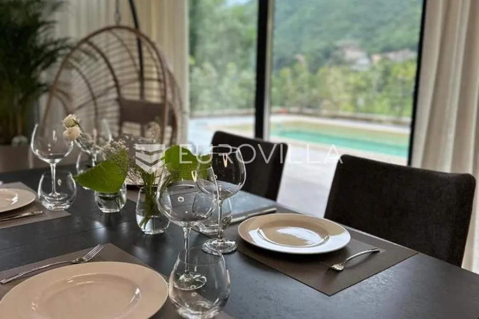 mošćenićka draga, prekrasna novo izgrađena villa s bazenom - slika 7