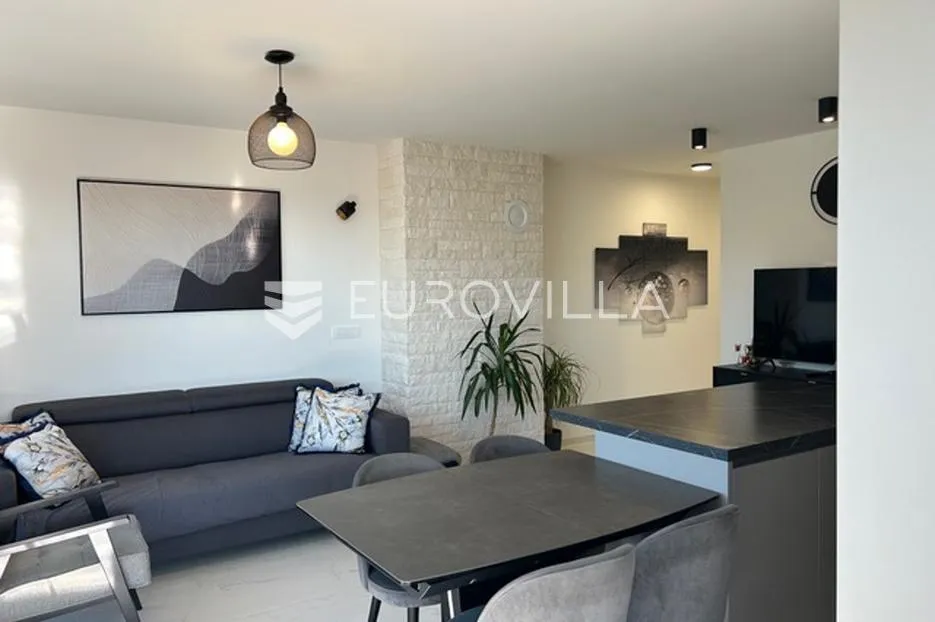 istra, novigrad – moderan stan s panoramskim pogledom na more i prostranom krovnom terasom - slika 5