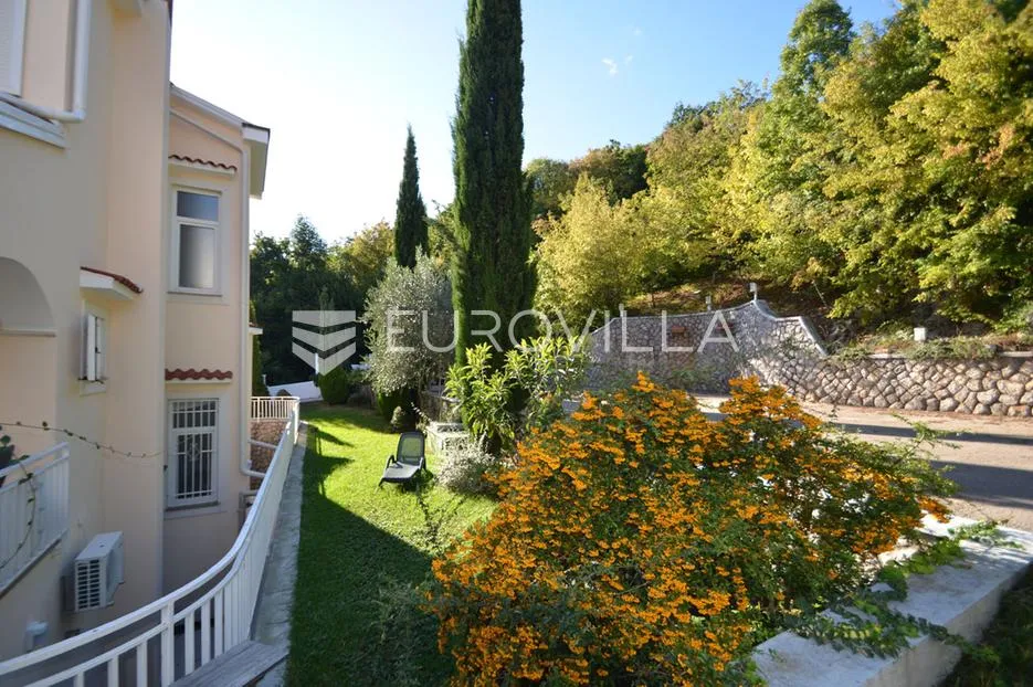 opatija, bregi, predivna obiteljska vila, panoramski pogled na more - slika 3