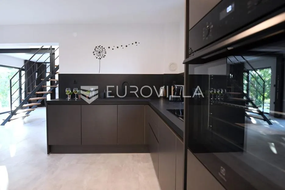 zadar, crno, moderna vila na predivnoj privatnoj lokaciji - slika 20