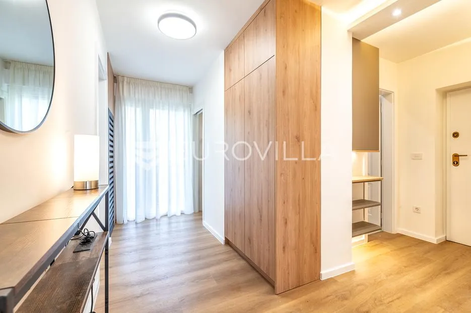 zagreb, kvatrić, komforan trosoban stan 68 m², prvi najam - slika 4