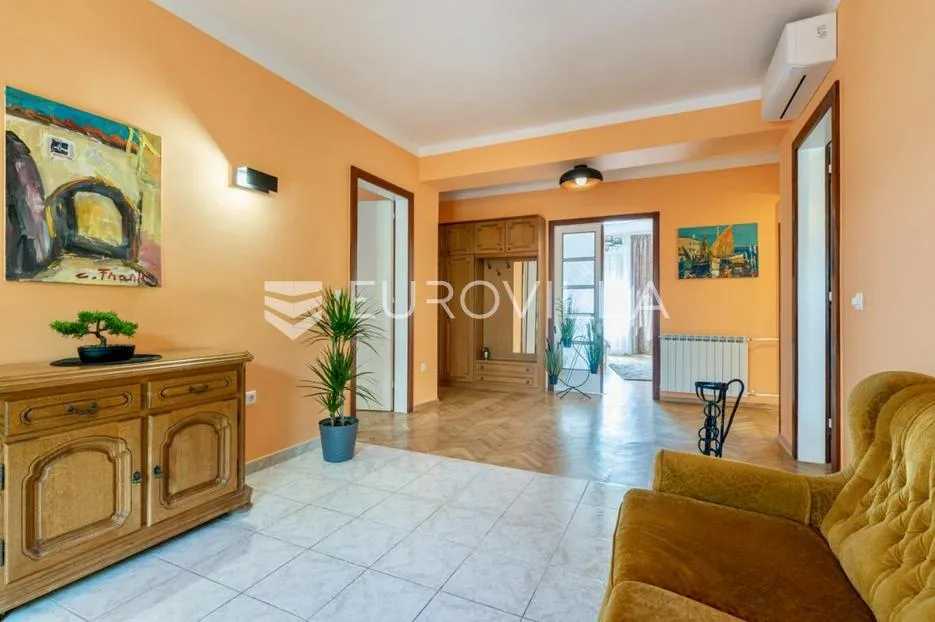 opatija, centar, prekrasna etaža kuće 141 m² u vili iz talijanskog doba - slika 4