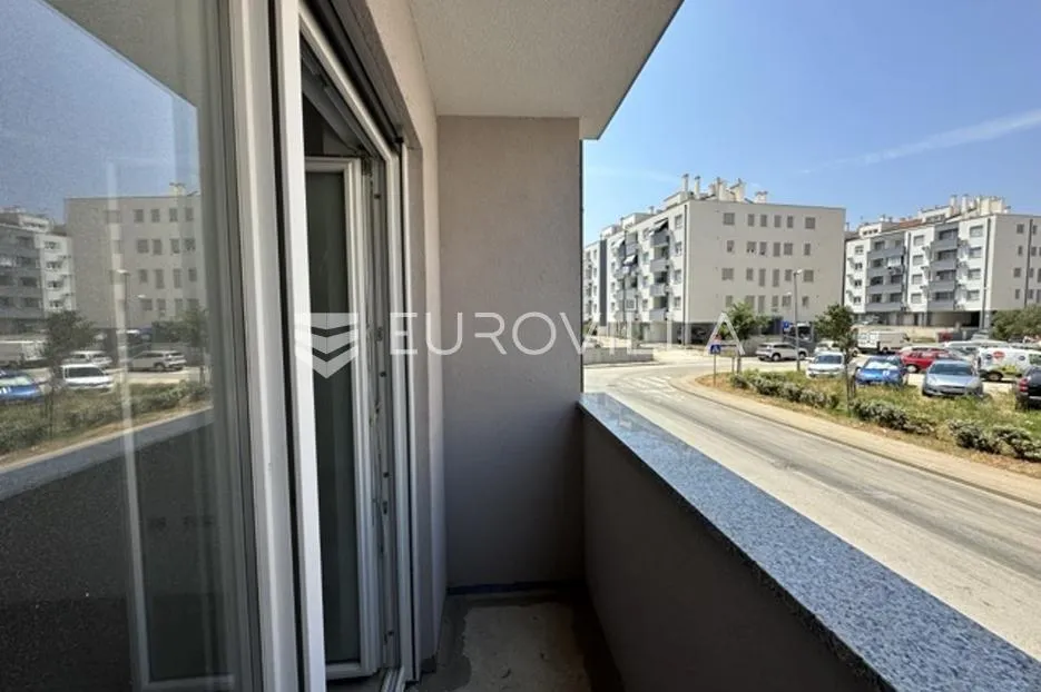 pula, monvidal trosoban stan 53 m² s natkrivenim parkirnim mjestom u novogradnji - slika 16