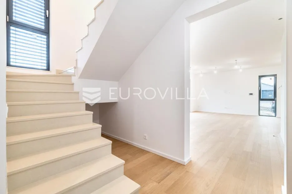 velika gorica, kurilovec, moderan četverosobni stan u urbanoj vili, 170 m², novogradnja - slika 5