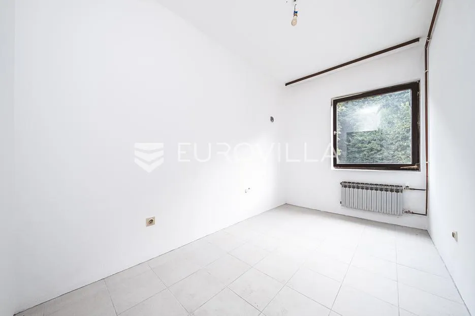 zagreb, fraterščica, kuća sa tri stana brp 342 m2 - slika 8