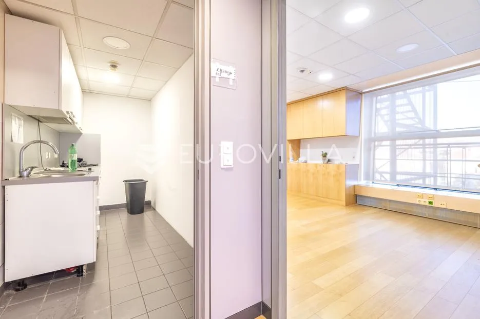 zagreb, donji grad, poslovni prostor uredske namjene 356 m2 - slika 6