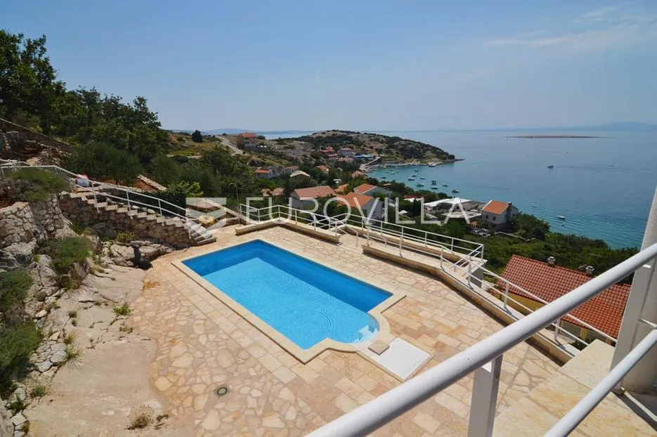 krk, stara baška, ekskluzivna vila u stijeni 450 m², panoramski pogled na more - slika 13