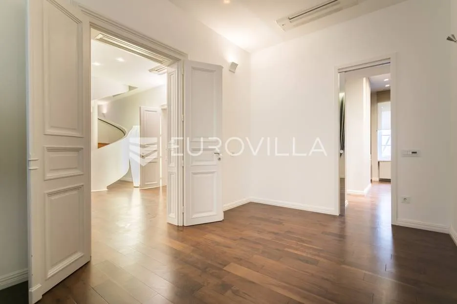 zagreb, tomislavov trg, luksuzno uređen peterosoban stan 181 m² - slika 12