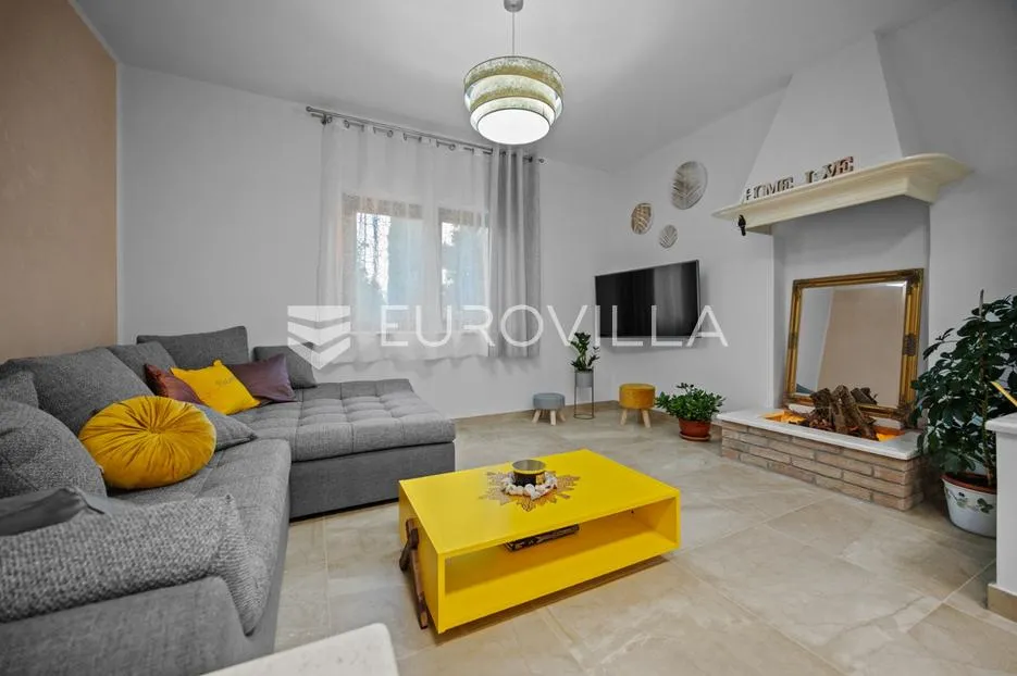 istra, rovinj, atraktivna kuća 170m2 s bazenom u neposrednoj blizini centra - slika 13