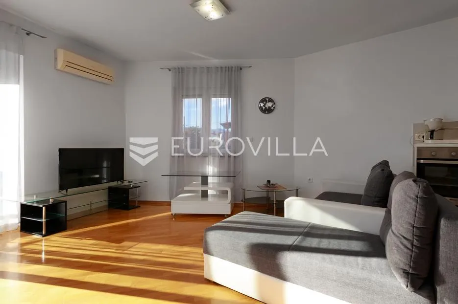 kastav, brestovice, četverosoban stan 110 m² s balkonom i otvorenim pogledom na more - slika 3