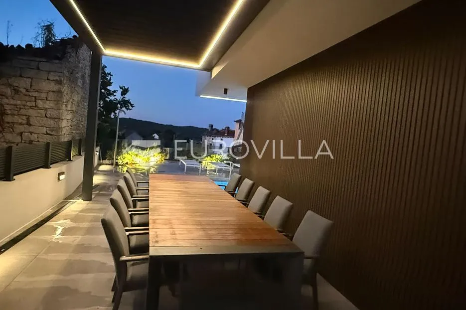 istra, rovinjsko selo, moderna novogradnja 222m2 s bazenom - slika 47